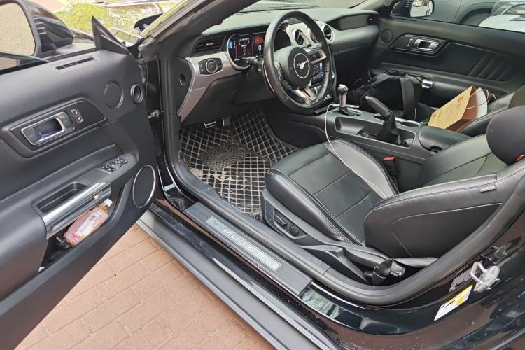 Used Ford Mustang 2020 2.3L EcoBoost Driver Seat
