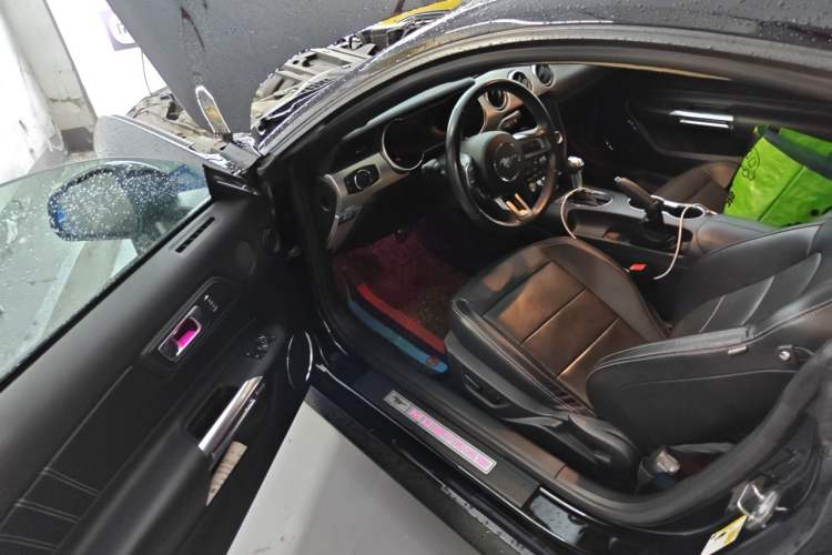 Used Ford Mustang 2020 2.3L EcoBoost Driver Seat
