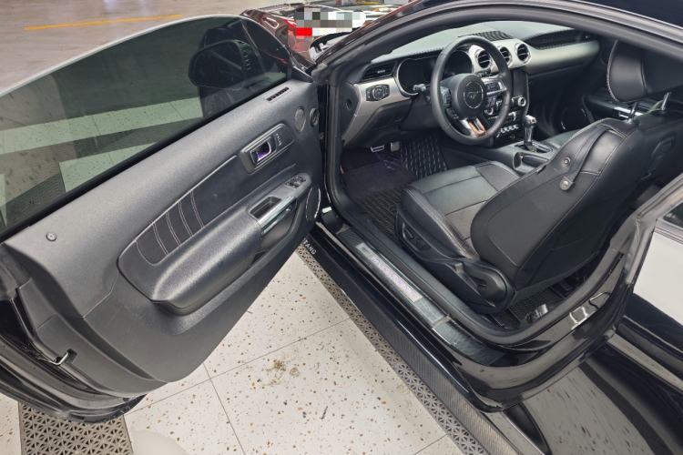 Used Ford Mustang 2020 2.3L EcoBoost Driver Seat