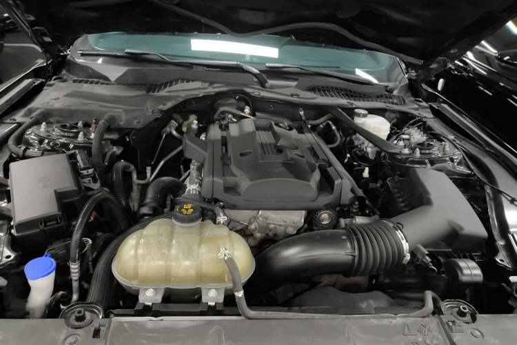 Used Ford Mustang 2020 2.3L EcoBoost Engine Bay