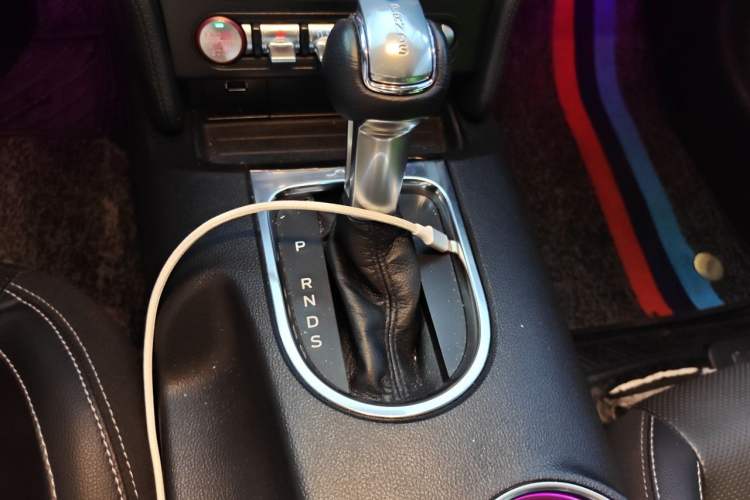 Used Ford Mustang 2020 2.3L EcoBoost Gear Lever