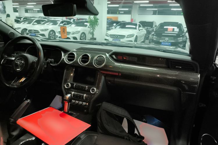 Used Ford Mustang 2020 2.3L EcoBoost Interior 2