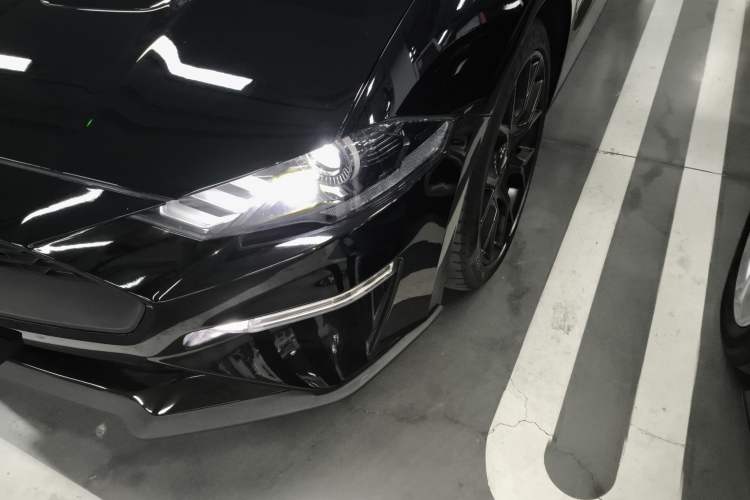 Used Ford Mustang 2020 2.3L EcoBoost Left Front Headlight