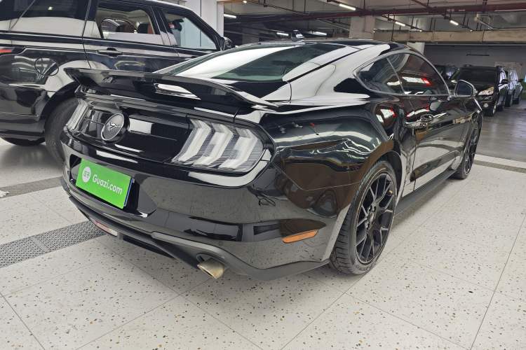 Used Ford Mustang 2020 2.3L EcoBoost Rear Right 45 Deg