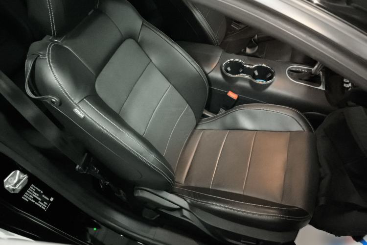 Used Ford Mustang 2020 2.3L EcoBoost Right Front Seat