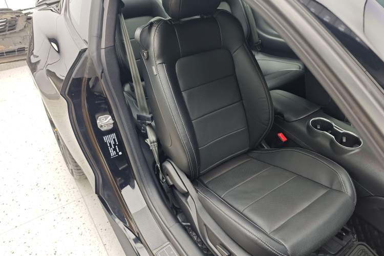 Used Ford Mustang 2020 2.3L EcoBoost Right Front Seat