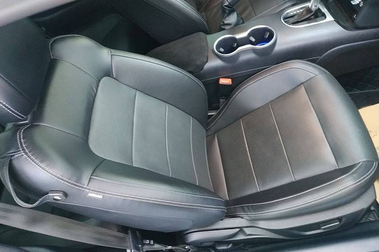 Used Ford Mustang 2020 2.3L EcoBoost Right Front Seat