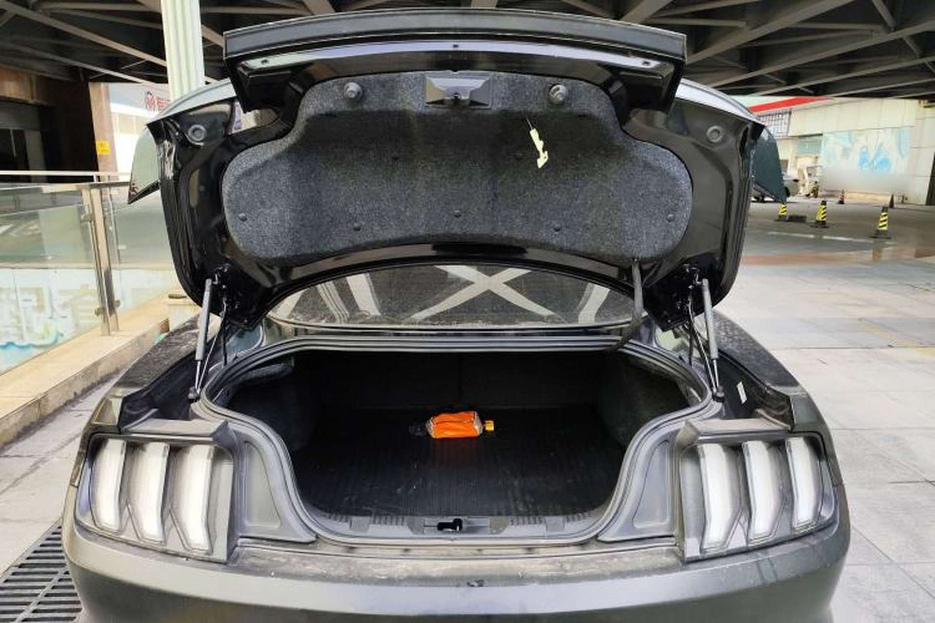 Used Ford Mustang 2020 2.3L EcoBoost Trunk