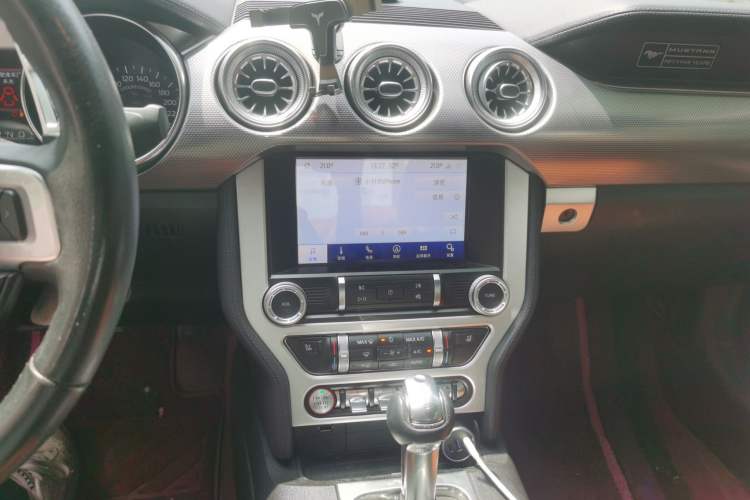 Used Ford Mustang 2020 2.3L EcoBoost Audio And AC Panel