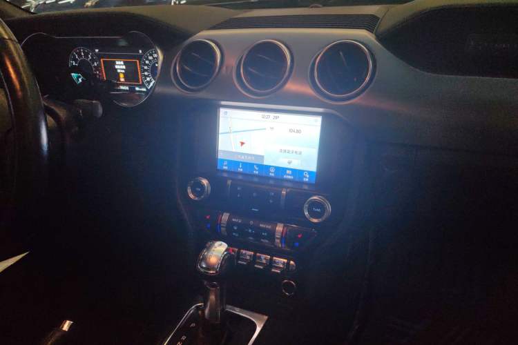 Used Ford Mustang 2020 2.3L EcoBoost Audio And AC Panel