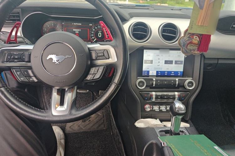 Used Ford Mustang 2020 2.3L EcoBoost Center Console