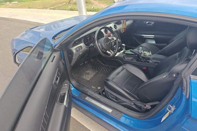 Used Ford Mustang 2020 2.3L EcoBoost Driver Seat