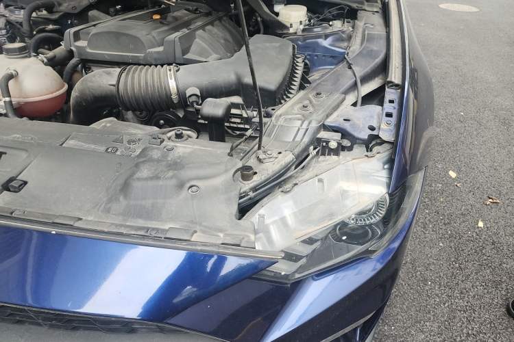 Used Ford Mustang 2020 2.3L EcoBoost Engine Bay Left