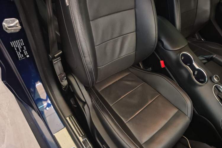 Used Ford Mustang 2020 2.3L EcoBoost Right Front Seat