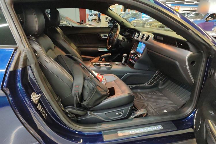 Used Ford Mustang 2020 2.3L EcoBoost Right Front Seat