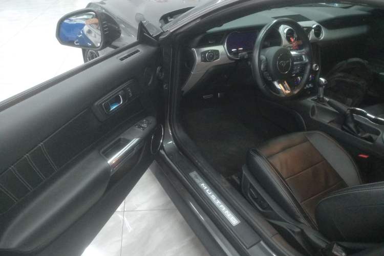 Used Ford Mustang 2020 2.3L EcoBoost Driver Seat