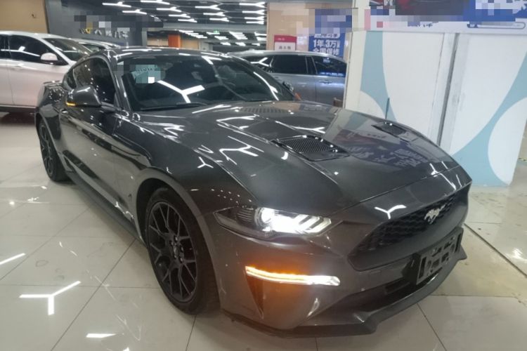 Used Ford Mustang 2020 2.3L EcoBoost Front Right 45 Deg