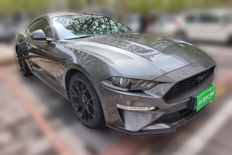 Used Ford Mustang 2020 2.3L EcoBoost Front Right 45 Deg