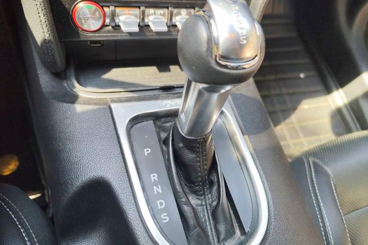 Used Ford Mustang 2020 2.3L EcoBoost Gear Lever