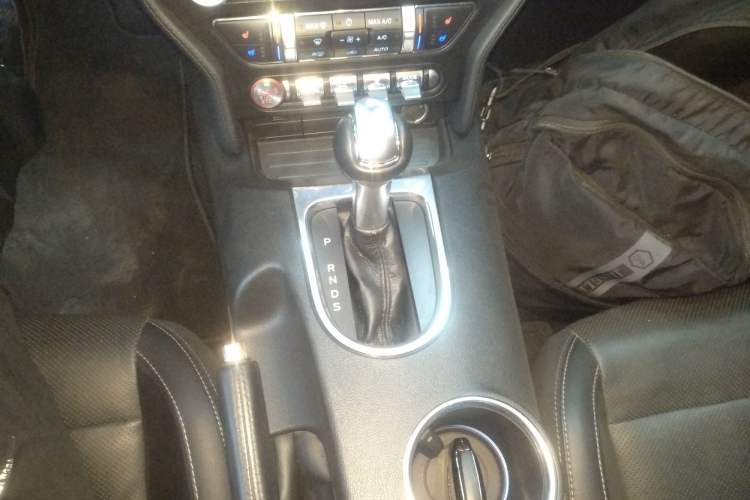 Used Ford Mustang 2020 2.3L EcoBoost Gear Lever
