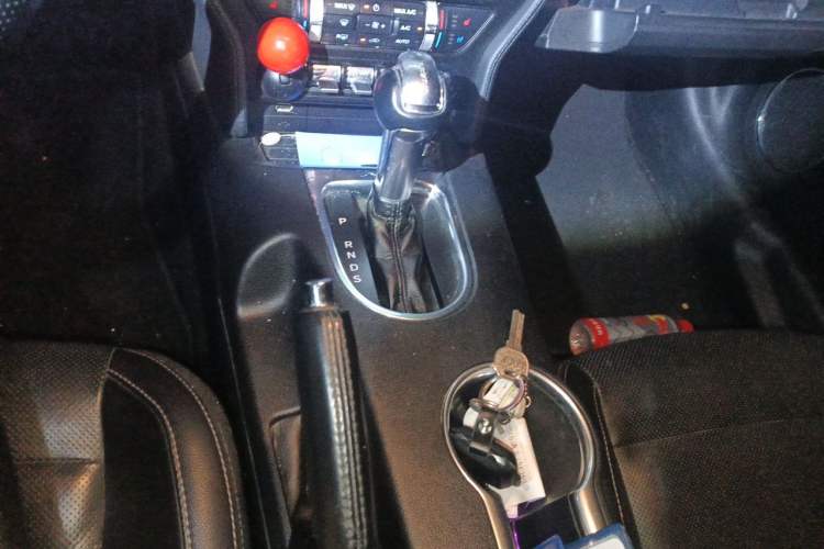 Used Ford Mustang 2020 2.3L EcoBoost Gear Lever