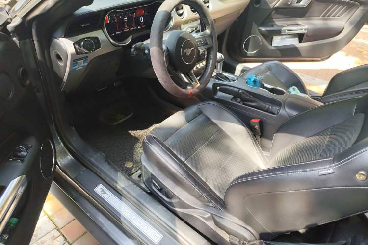 Used Ford Mustang 2020 2.3L EcoBoost Left Front Seat