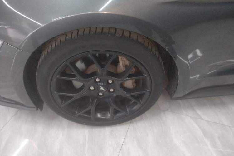 Used Ford Mustang 2020 2.3L EcoBoost Left Front Wheel Hub