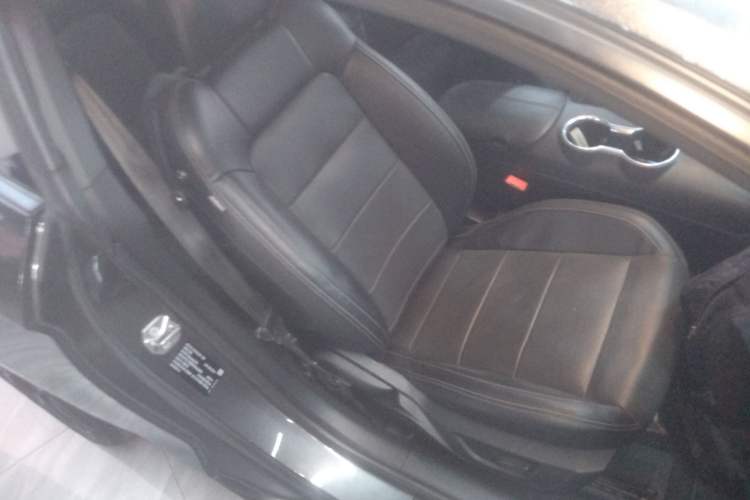 Used Ford Mustang 2020 2.3L EcoBoost Right Front Seat