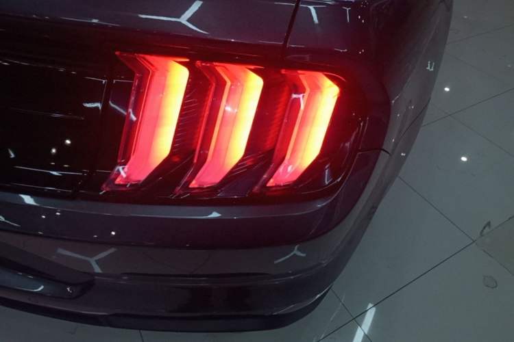 Used Ford Mustang 2020 2.3L EcoBoost Right Rear Taillight