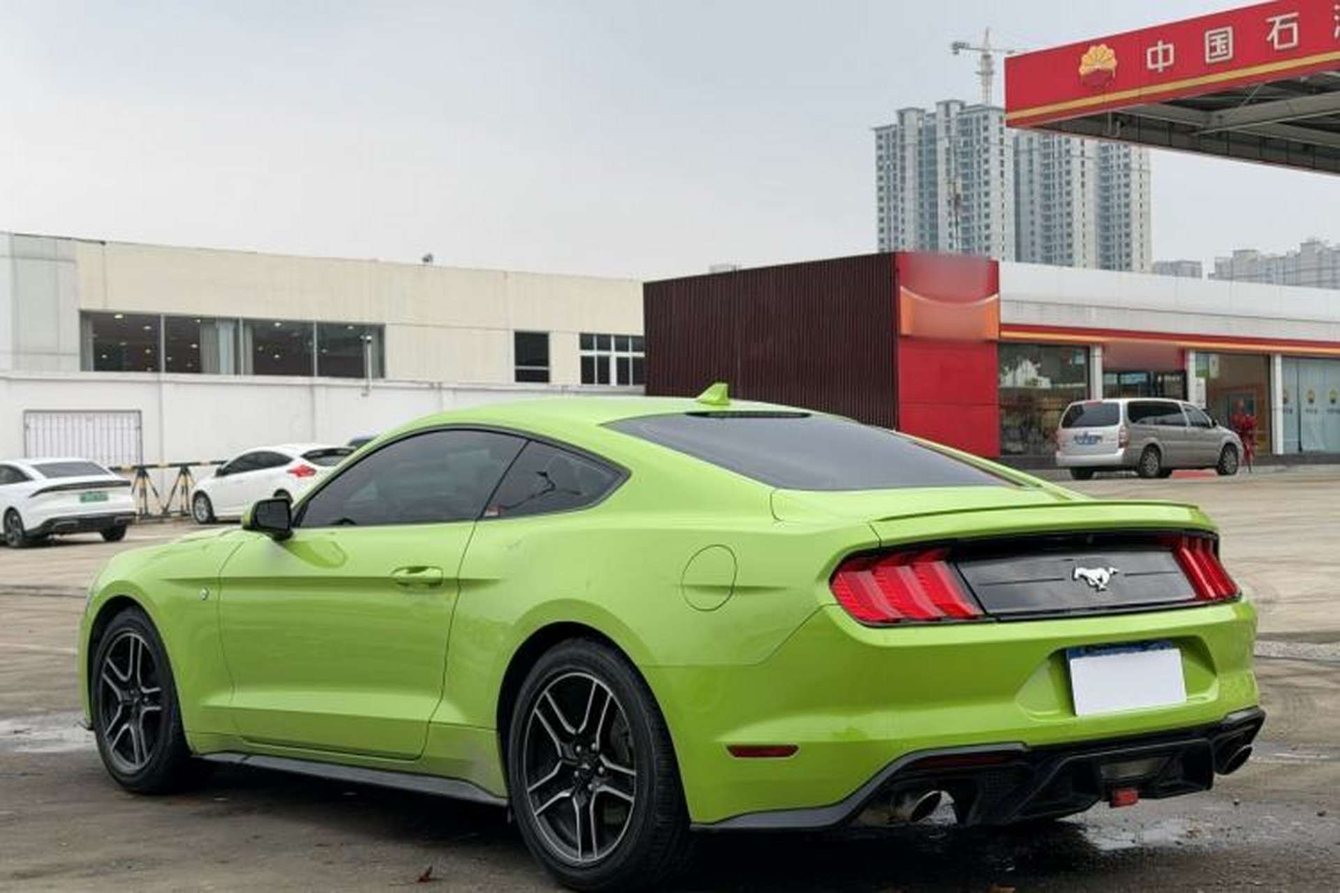 Used Ford Mustang 2020 2.3L EcoBoost Exterior 3