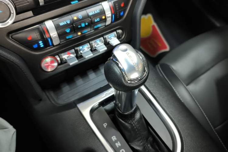 Used Ford Mustang 2020 2.3L EcoBoost Gear Lever