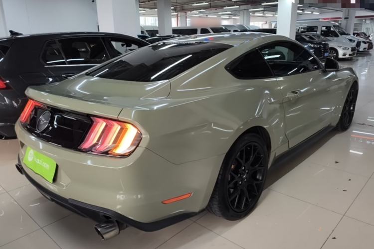 Used Ford Mustang 2020 2.3L EcoBoost Rear Right 45 Deg