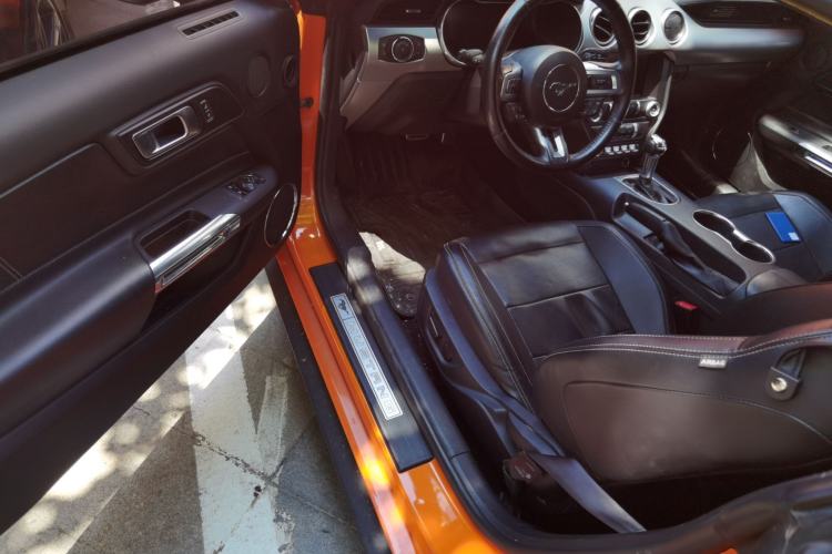 Used Ford Mustang 2020 2.3L EcoBoost Driver Seat