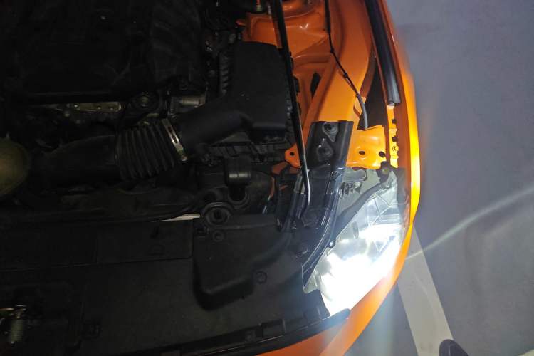 Used Ford Mustang 2020 2.3L EcoBoost Engine Bay Left
