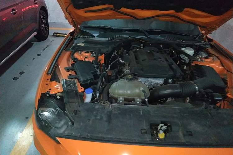 Used Ford Mustang 2020 2.3L EcoBoost Engine Bay Right