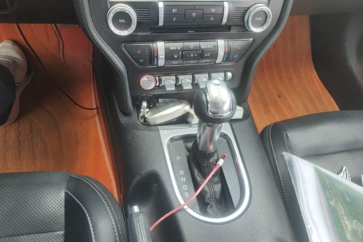 Used Ford Mustang 2020 2.3L EcoBoost Gear Lever
