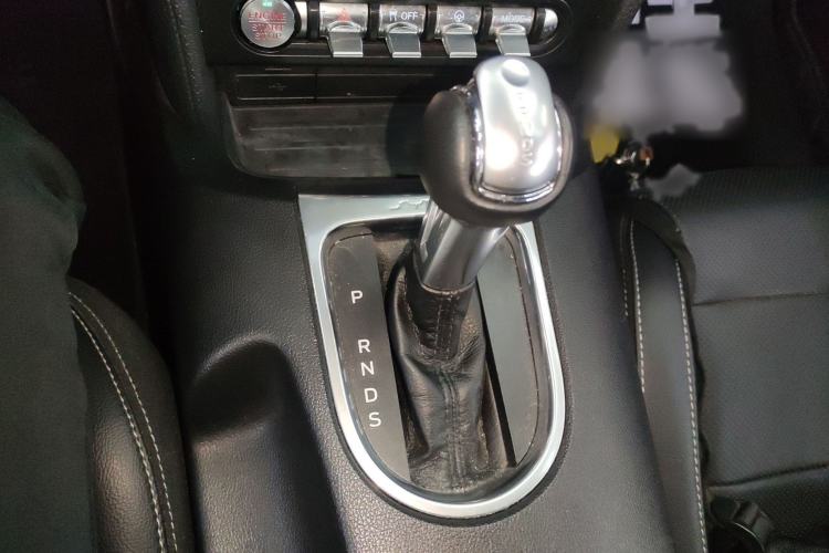 Used Ford Mustang 2020 2.3L EcoBoost Gear Lever