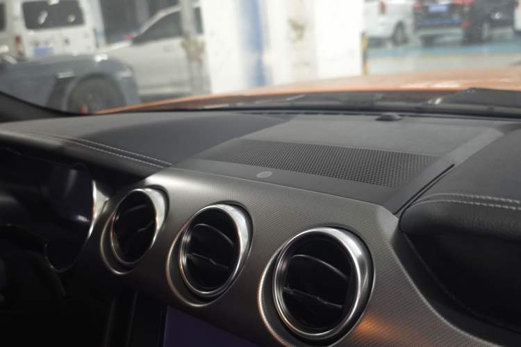 Used Ford Mustang 2020 2.3L EcoBoost Interior 1