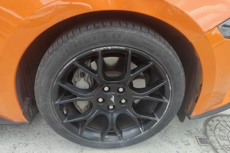 Used Ford Mustang 2020 2.3L EcoBoost Right Front Wheel Hub