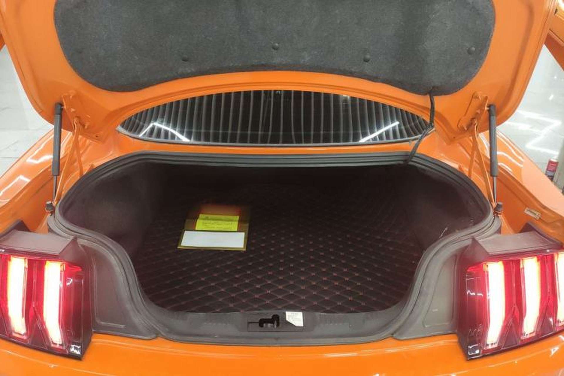 Used Ford Mustang 2020 2.3L EcoBoost Trunk