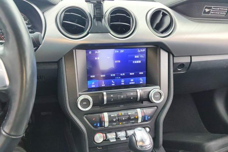 Used Ford Mustang 2020 2.3L EcoBoost Audio And AC Panel