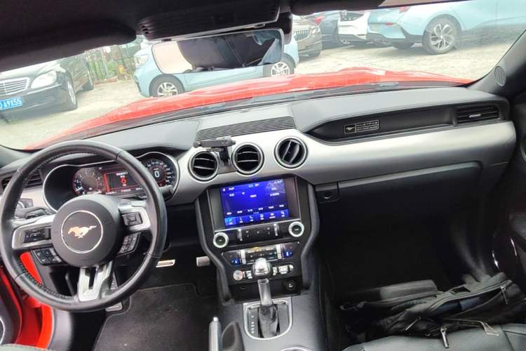 Used Ford Mustang 2020 2.3L EcoBoost Center Console