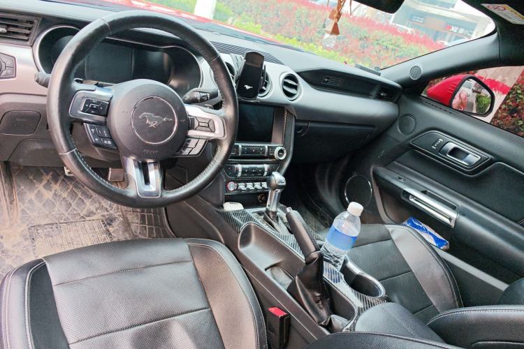 Used Ford Mustang 2020 2.3L EcoBoost Center Console