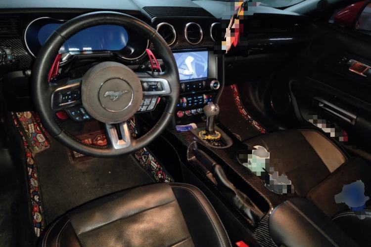 Used Ford Mustang 2020 2.3L EcoBoost Center Console