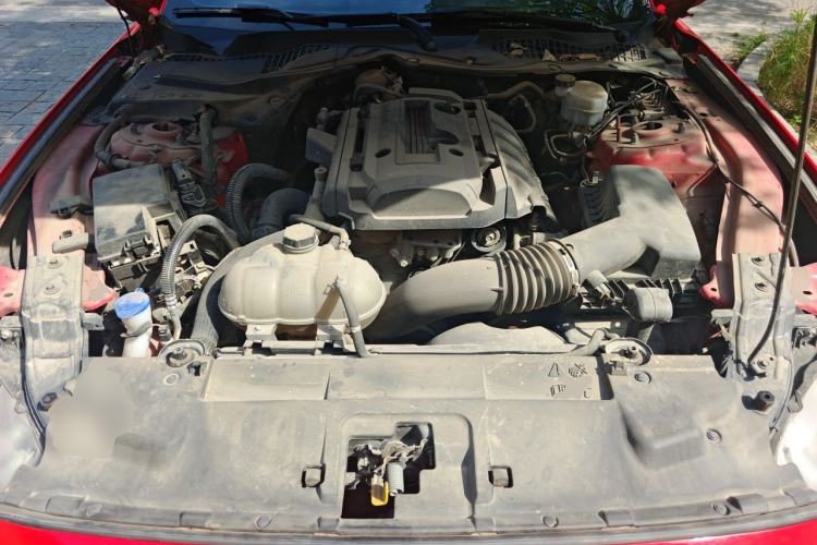 Used Ford Mustang  Engine Bay