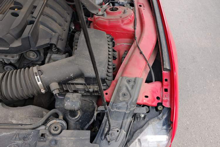 Used Ford Mustang 2020 2.3L EcoBoost Engine Bay Left