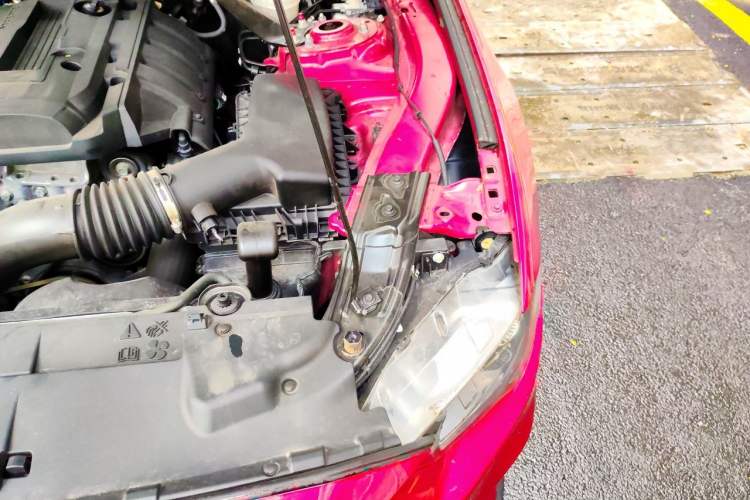 Used Ford Mustang 2020 2.3L EcoBoost Obsidian Phantom Special Edition Engine Bay Left