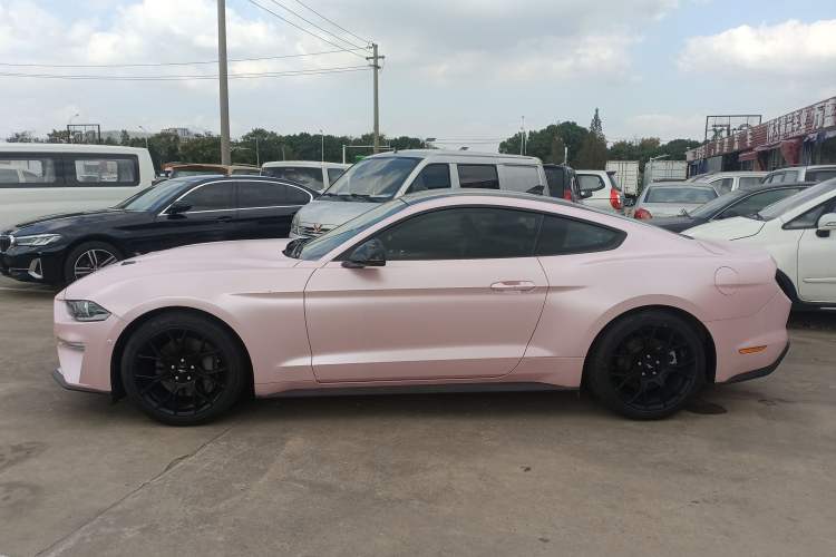 Used Ford Mustang 2020 2.3L EcoBoost Exterior 3