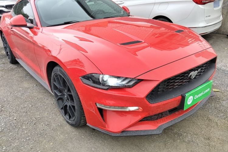 Used Ford Mustang 2020 2.3L EcoBoost Front Right 45 Deg