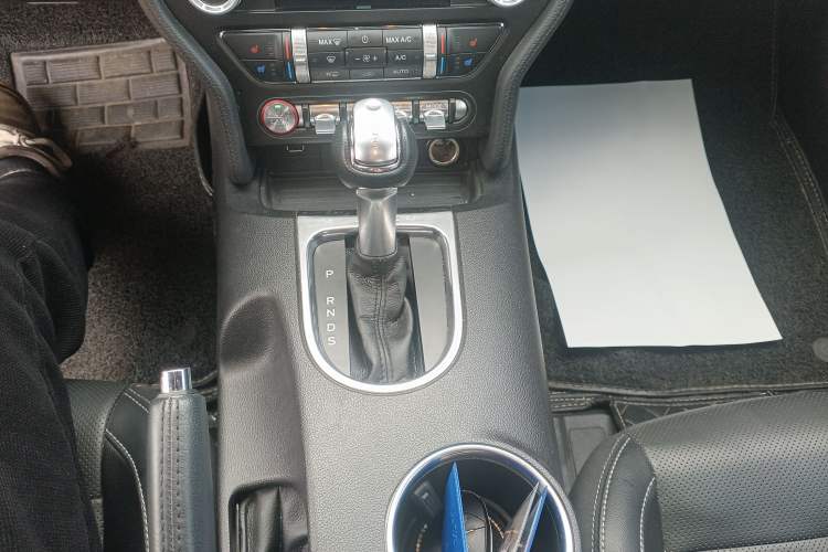 Used Ford Mustang 2020 2.3L EcoBoost Gear Lever